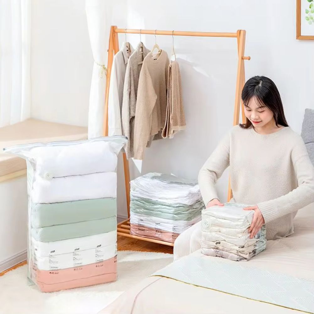 Patented Large Vacuum Storage Bags for Clothes and Blankets - Space-Saving Solution