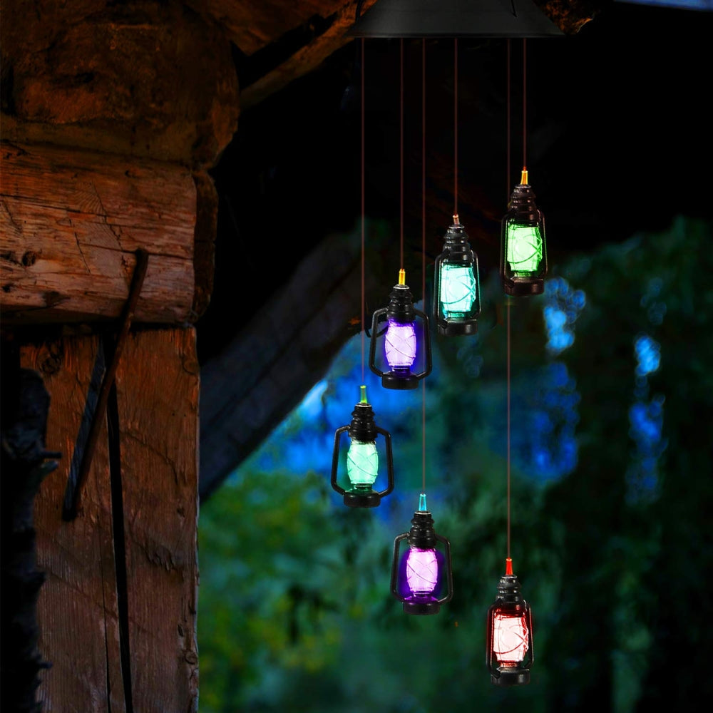 Retro Solar Wind Chime Lamp – Kerosene-Style Courtyard Light